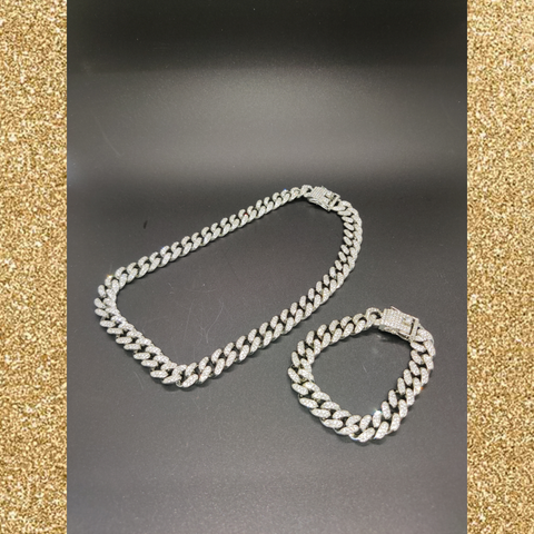 Cubic Link Chain Set